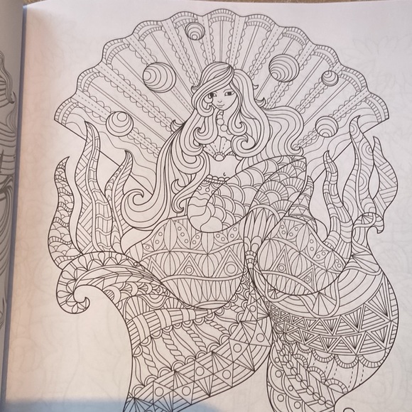 New Colouring book. - Picture 4 of 4